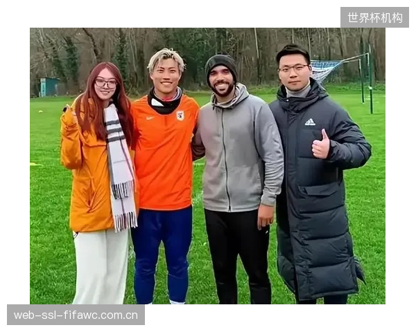 泰山青训球员谢文能表现出色,身价上涨获市场认可。 泰山青训球员谢文能表现出色,身价上涨获市场认可。